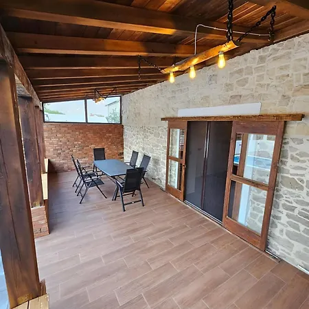Niko With Heated Pool Holiday home Skabrnje