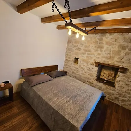 Niko With Heated Pool Skabrnje